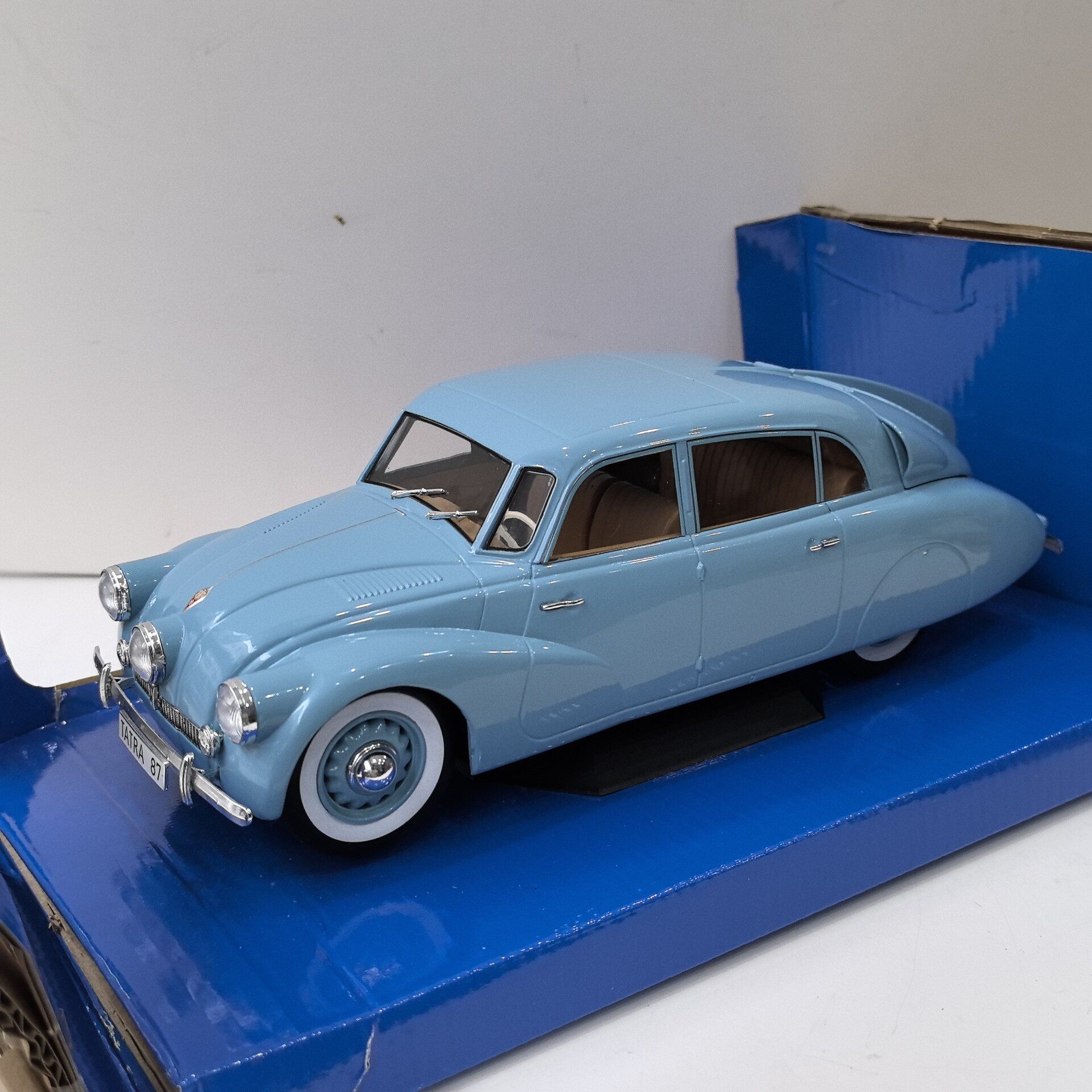 MCG Diecast 1/18 Scale TATRA 8 - Vintage Collectibles 评论和价格