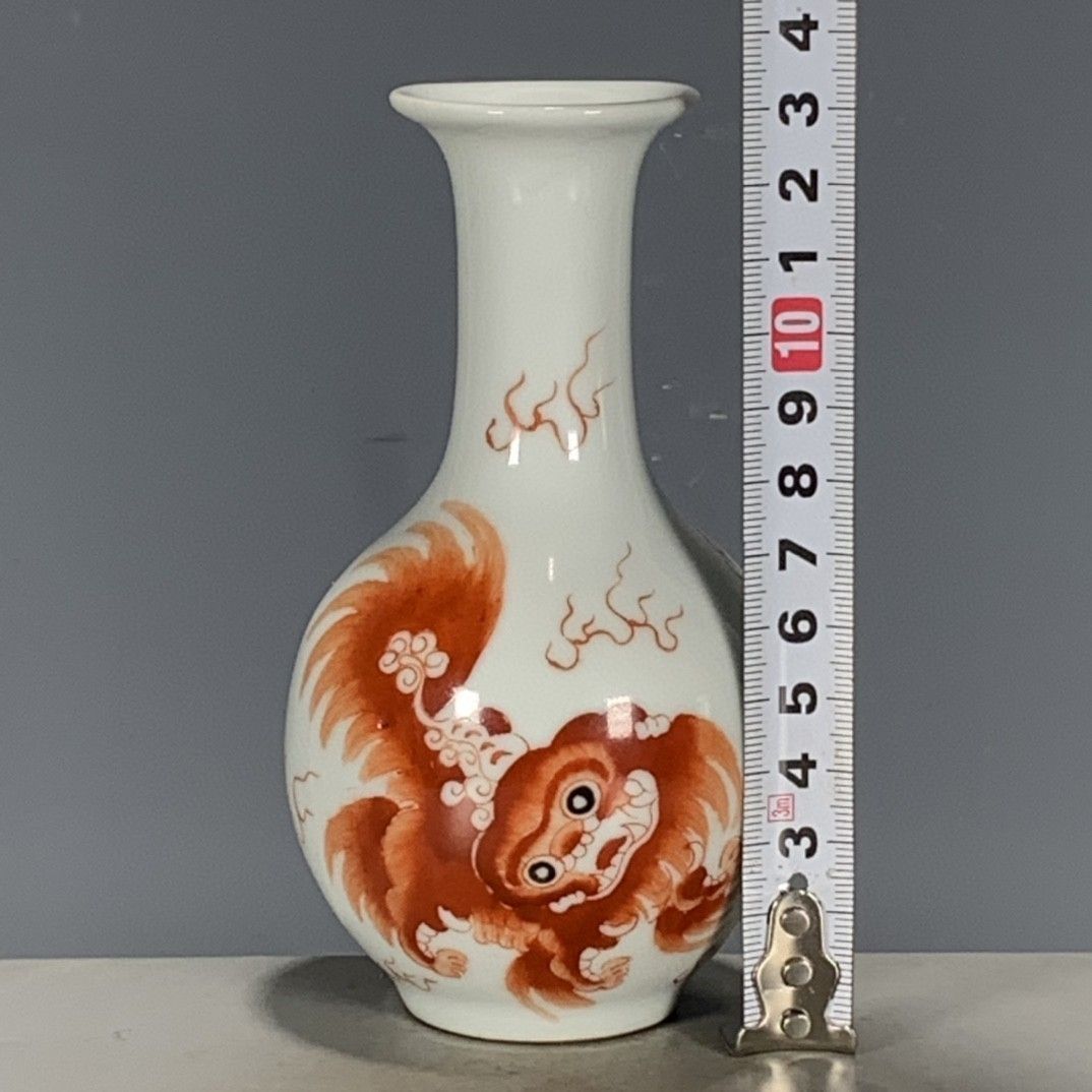 Vintage Chinese Wucai Iron Red - Vintage Collectible Pottery 评论和价格